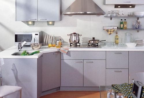 有钱人的厨房竟然可以这样装,贫穷限制了我的想象